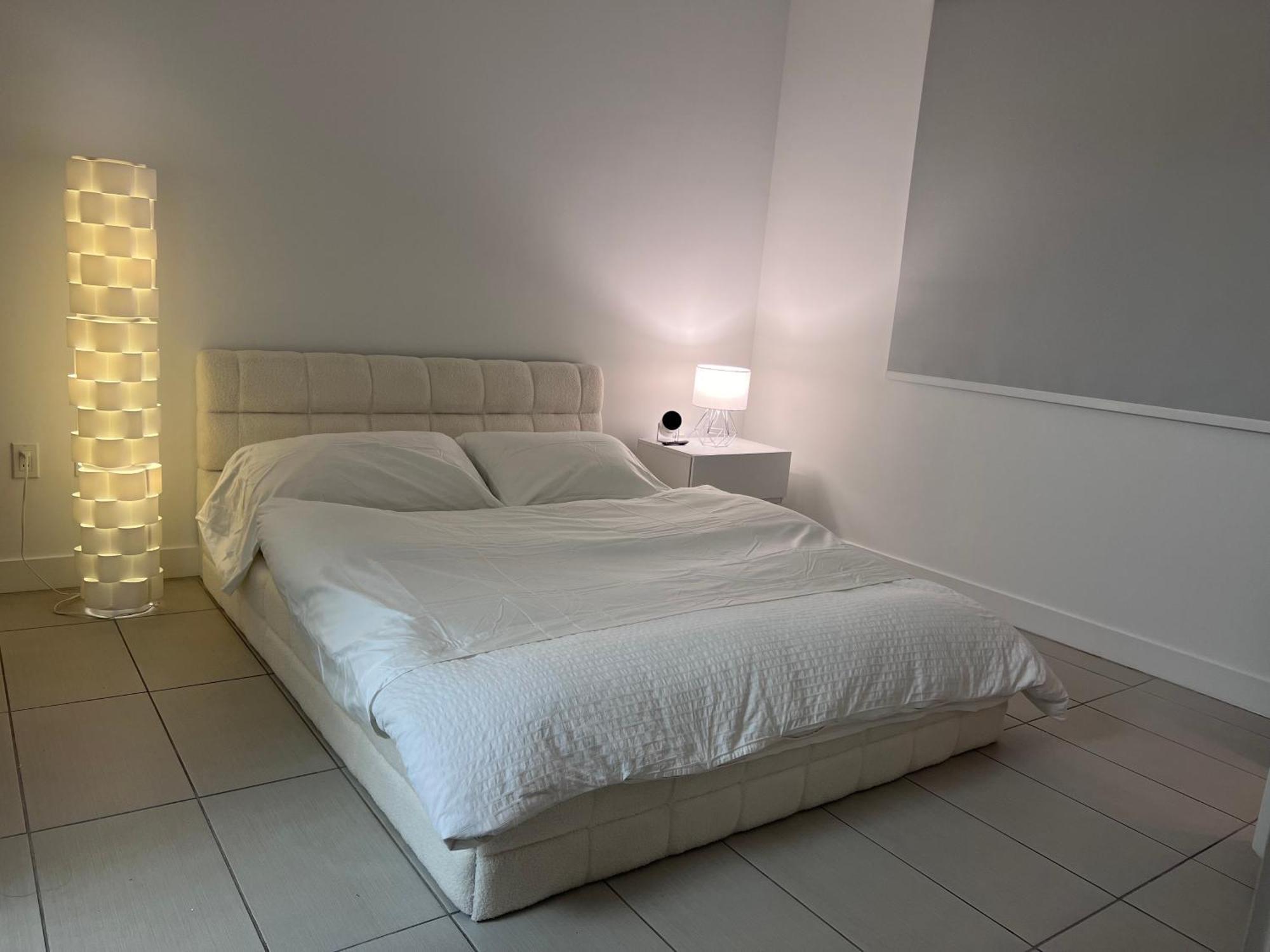 Master Bed Room In Calle Ocho Miami Ngoại thất bức ảnh